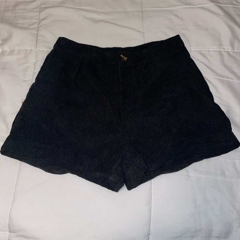Shein Black Ribbed shorts NWT